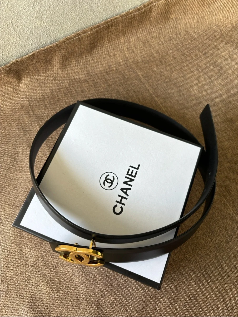 BestCHANEL Black Leather Belt with Gold CC Buckle